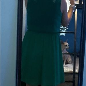 Green sleeveless dress